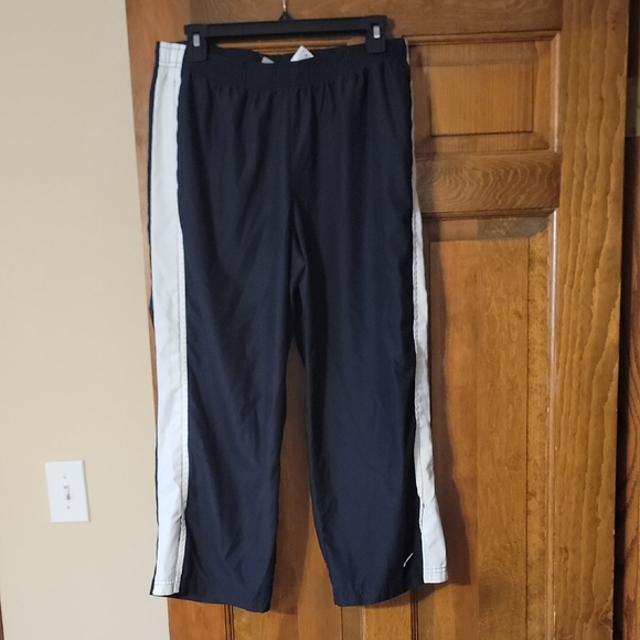 Nike Pants - Nike Capris